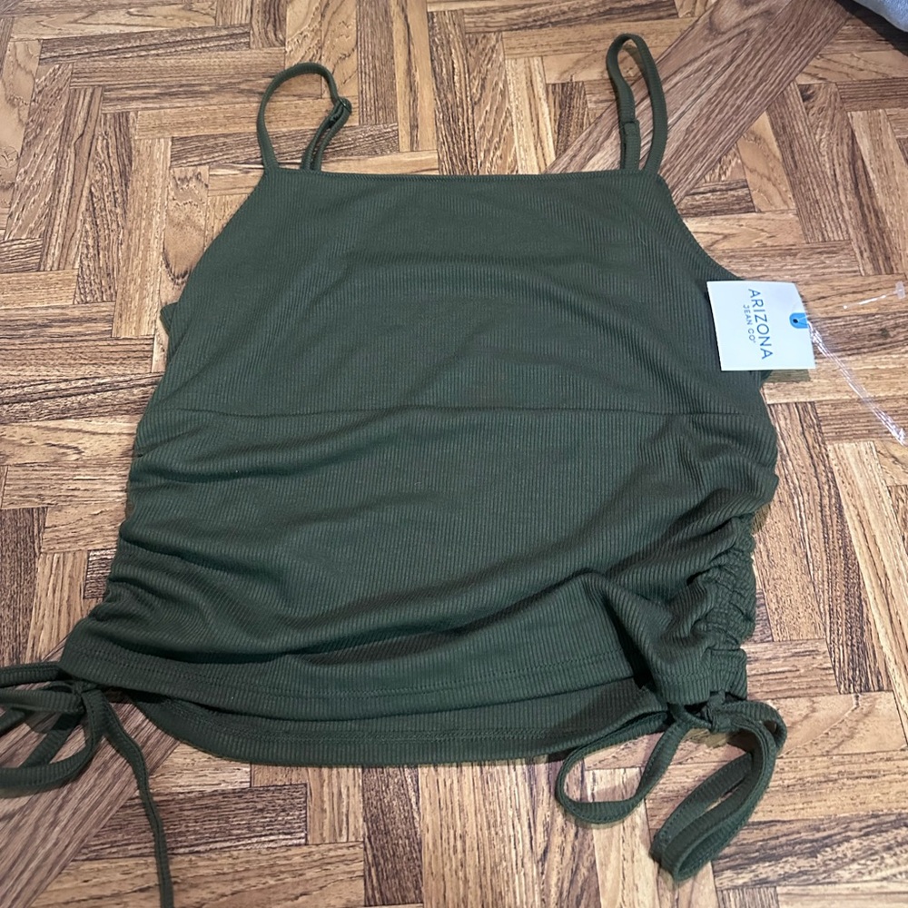 Green tank brand new!!